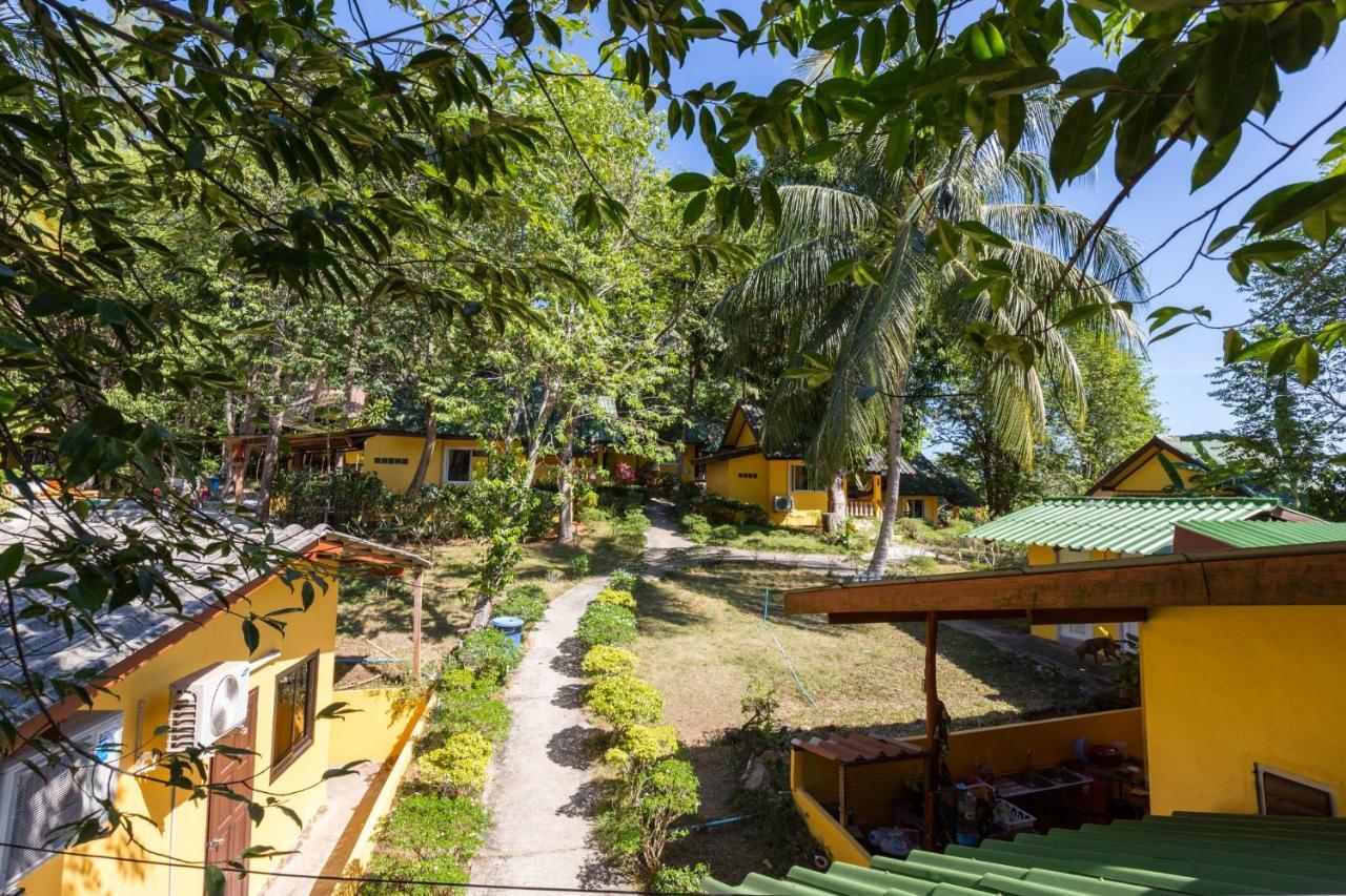 Coconut Garden Hotel Bang Bao Beach Exterior photo